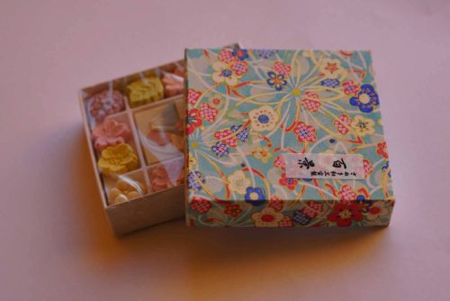 Portuguese words in Japanese: konpeitō, tempura 